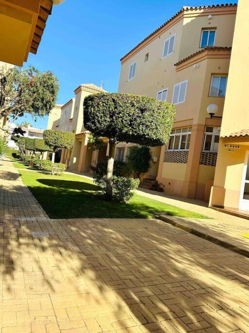 Adosado En Novo Atlantico Golf Apartman Novo Sancti Petri Kültér fotó